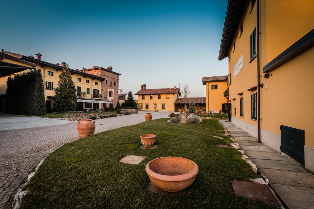 La Torre Dei Canonici Lumellogno Экстерьер фото