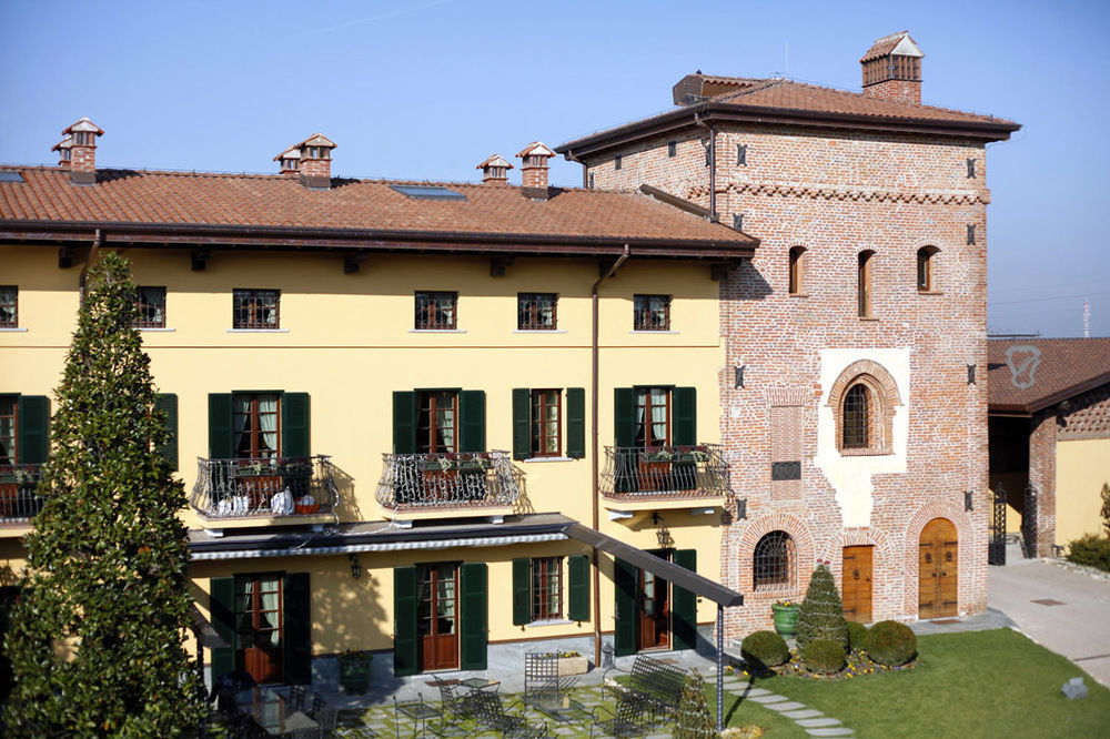 La Torre Dei Canonici Lumellogno Экстерьер фото